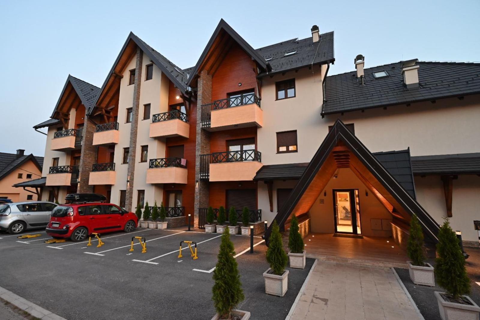 Mb Apartman Tara Калюд'єрске Баре Екстер'єр фото